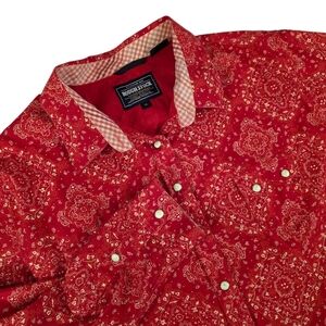 Rough Stock Panhandle Slim Women’s XL Red Paisley Western Pearl Snap Shirt